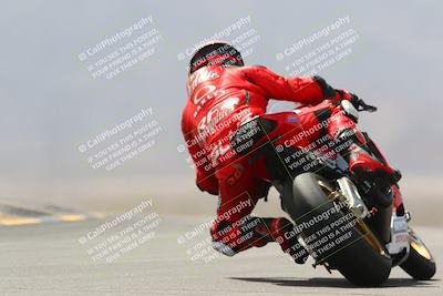 media/Apr-10-2022-SoCal Trackdays (Sun) [[f104b12566]]/Turn 9 Backside (1120am)/